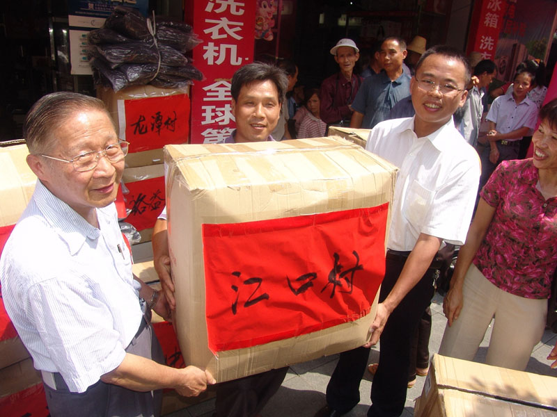 2012年9月，魏基成“天籟列車”駛入廣西北陀