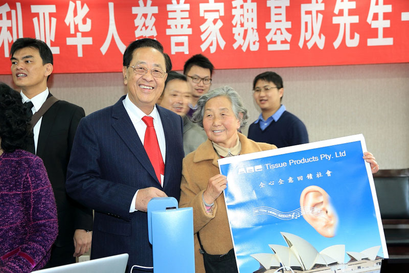 2013年1月，魏基成“天籟列車”駛入云南昆明