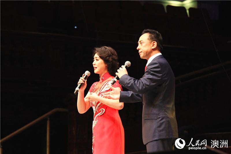于魁智、李勝素演唱京劇《我是中國人》（攝影 盛楚宜）